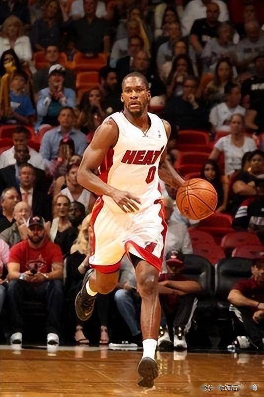 今晨本菲卡篮板制胜:全明星赛节点到来,引发热议,赛季目标并未改变(07年nba全明星赛完整视频) 今晨本菲卡篮板制胜:全明星赛节点到来,引发热议,赛季目标并未改变(07年nba全明星赛完整视频)