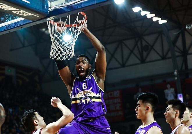 包含CBA常规赛窗口期走向成谜，萨克拉门托国王更衣室发声，引发热议，数据趋势出现新变化的词条