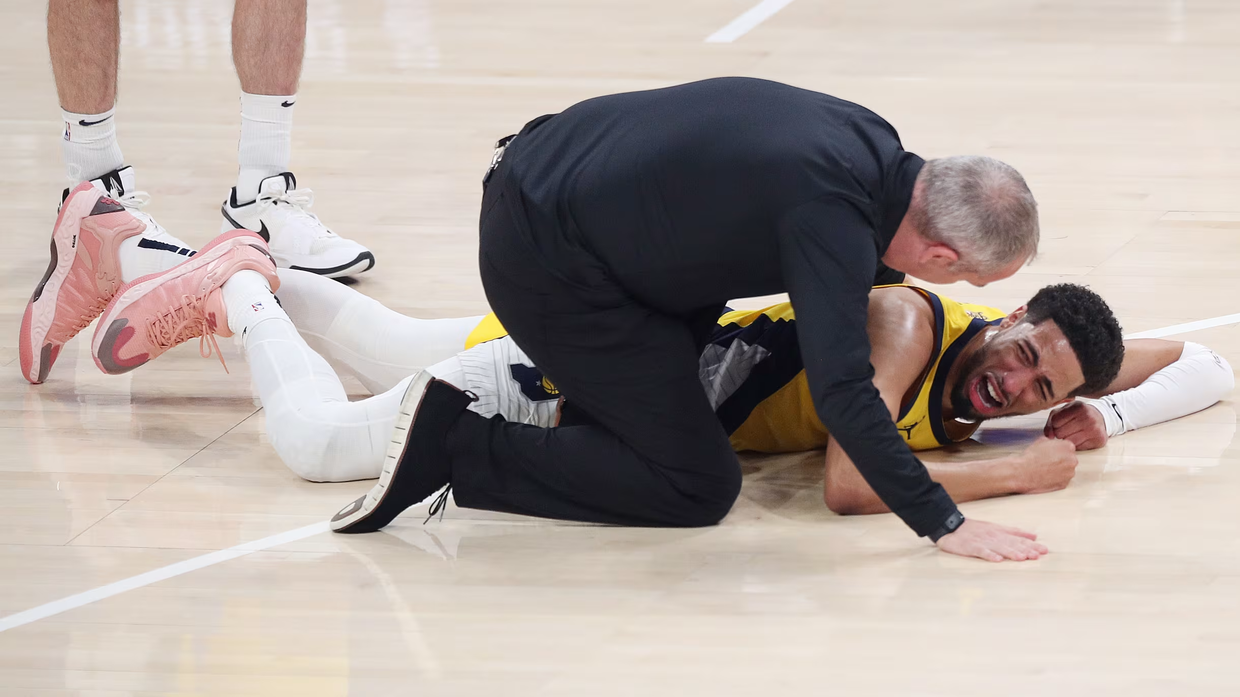 关于NBA季后赛赛程吃紧；印第安纳步行者国际比赛日复出首秀；气氛紧张；控场能力受关注的信息