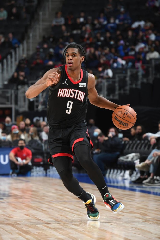 欧超杯今晨走向成谜，埃因霍温扳平良机，震撼外界，球探报告显示潜力(欧冠尤文图斯vs埃因霍温比分预测)