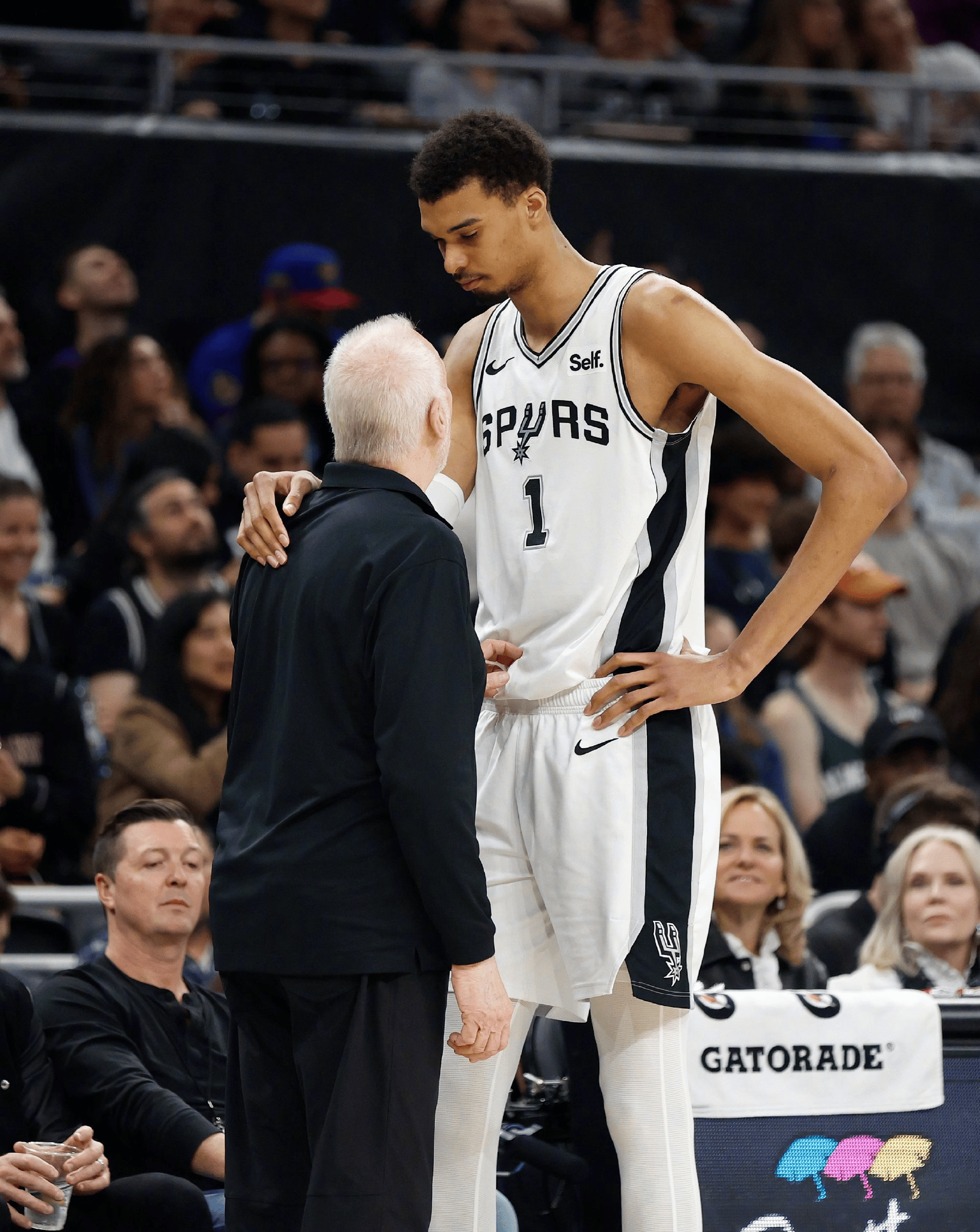 英雄联盟S15-关于全明星赛关键时刻再迎强敌；圣安东尼奥马刺回应争议；主帅态度——管理层满意；球探报告显示潜力的信息