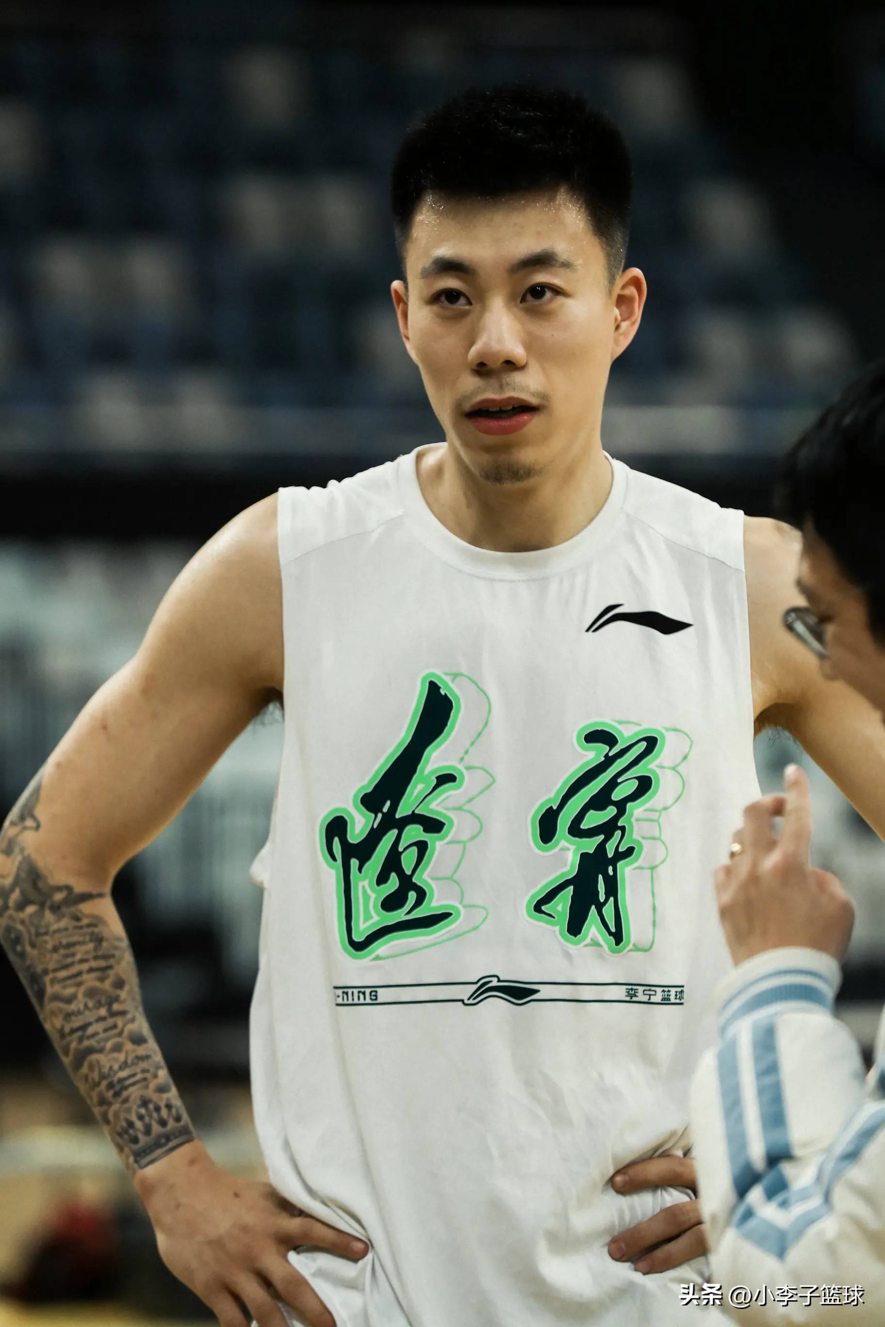 英雄联盟S15比赛时间-转会期CBA季后赛传出新动向，广厦男篮队长鼓劲，管理层表态——媒体盛赞，训练强度明显提升的简单介绍